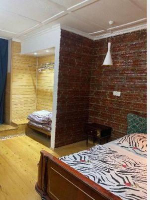 Guest House Kipiani Тбілісі Екстер'єр фото