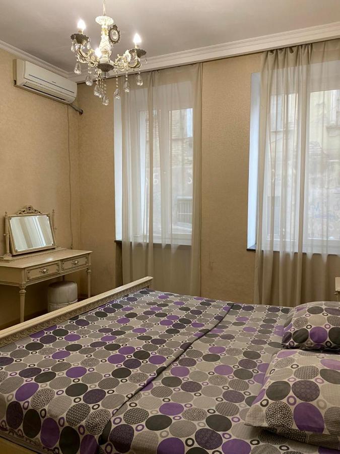 Guest House Kipiani Тбілісі Екстер'єр фото