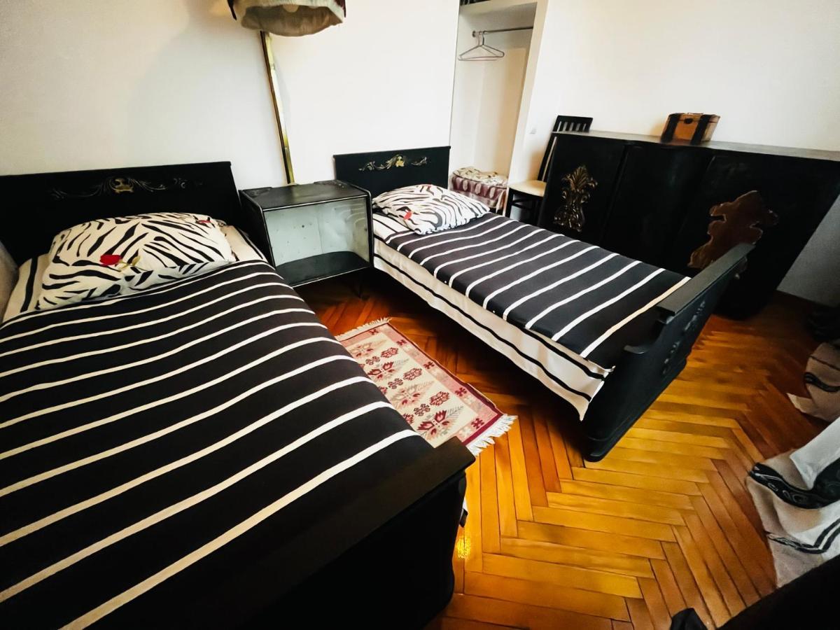 Guest House Kipiani Тбілісі Екстер'єр фото