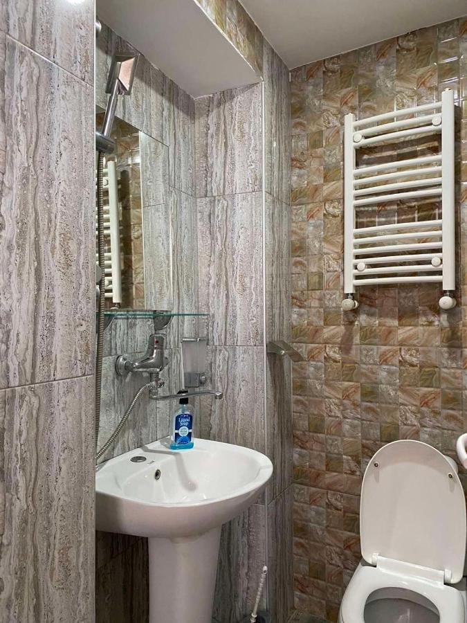 Guest House Kipiani Тбілісі Екстер'єр фото