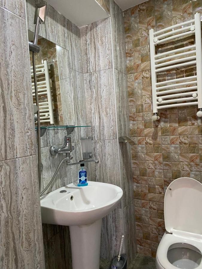 Guest House Kipiani Тбілісі Екстер'єр фото