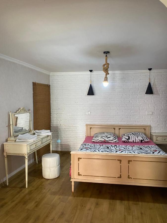 Guest House Kipiani Тбілісі Екстер'єр фото