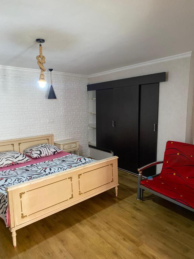Guest House Kipiani Тбілісі Екстер'єр фото